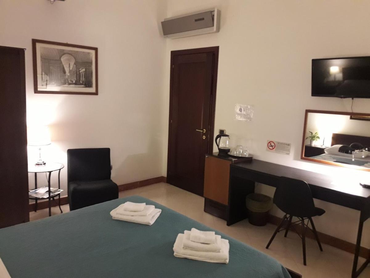 Guest Room Via Dei Passeri Cagliari Buitenkant foto